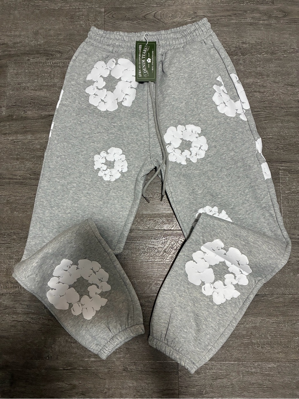 Denim Tears - Gray Floral Cloud Print Joggers Sweatpants